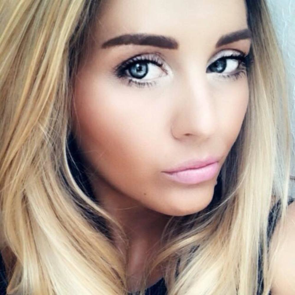 Meet your Posher, Agata